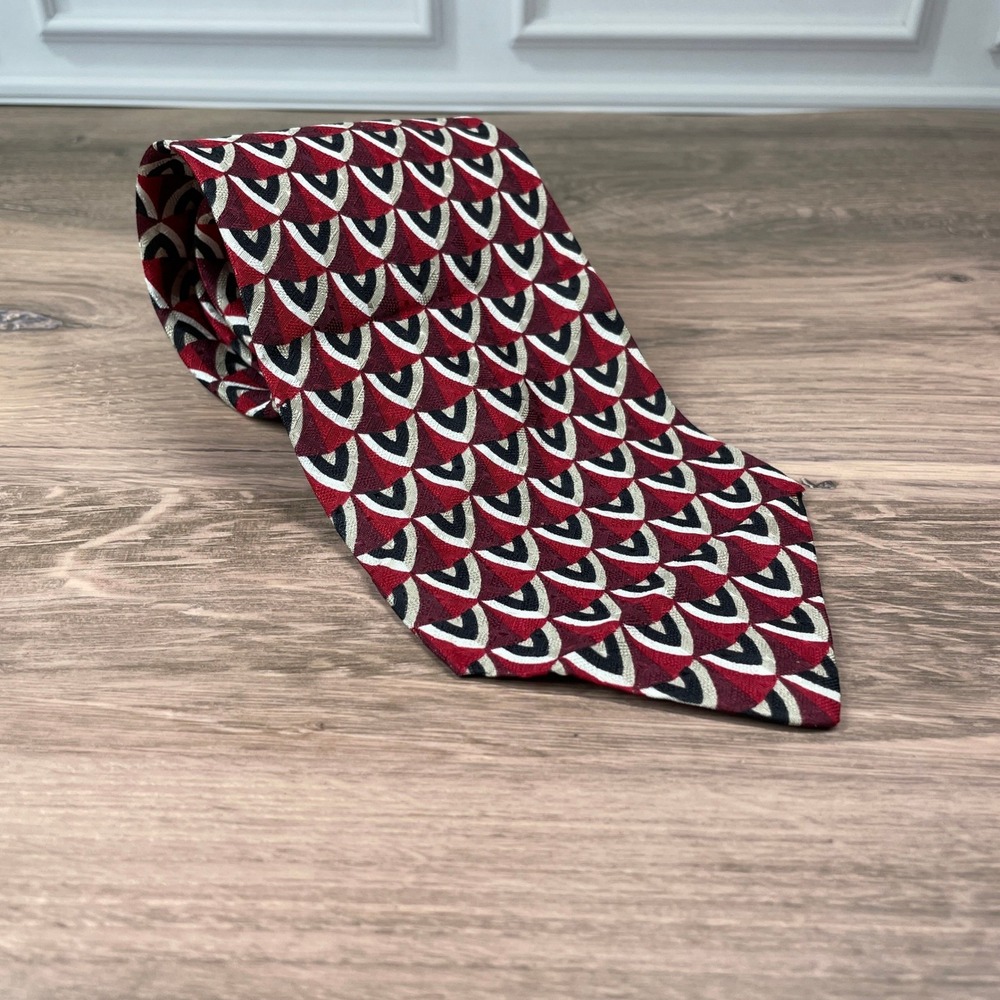 XMI Nordstrom Mens Necktie All Silk Italy Red Black White Geometric